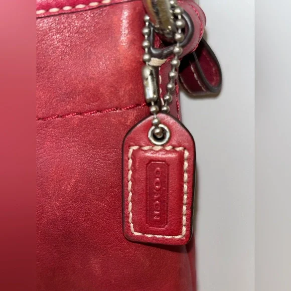 💃COACH Soho Red Crossbody Y2K💃 - Picture 5 of 9